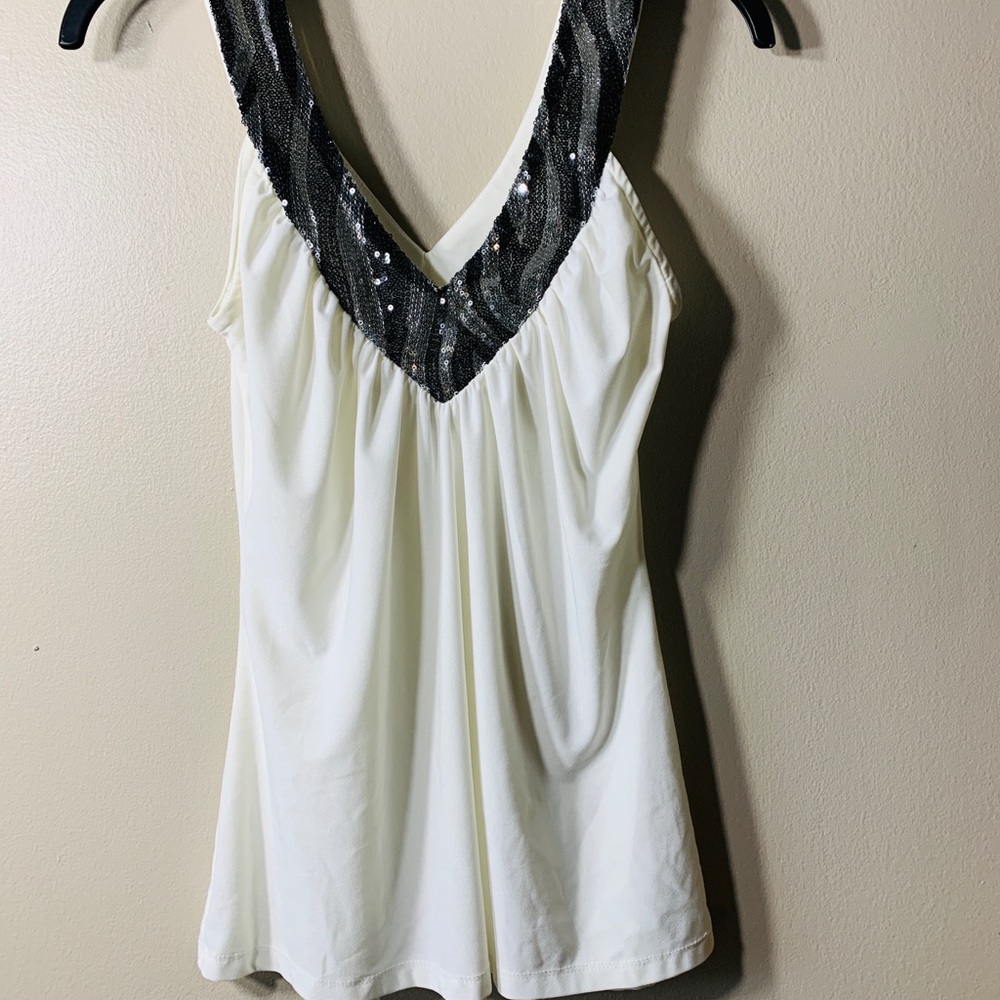 Body Central V Shape neckline